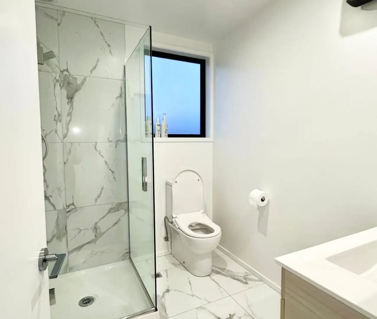 2 Bedroom Townhouse In Merivale With Free Carpark Κράισττσερτς Διαμέρισμα